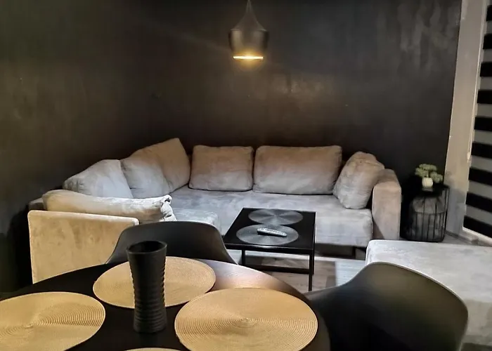 Apartament Triangle *